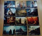 Nederlandse Lobby Cards De Johnsons (1992) (Twaalf stuks), Verzamelen, Film en Tv, Ophalen of Verzenden, Gebruikt, Film, Foto of Kaart