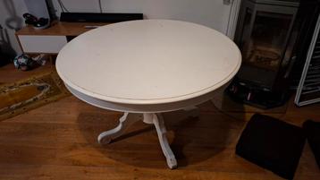 Ronde witte tafel 120cm beschikbaar voor biedingen