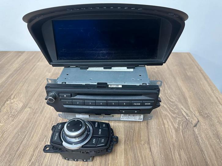 Bmw cic set module, scherm en idrive controller oem bmw, Auto diversen, Autoradio's, Zo goed als nieuw, Ophalen of Verzenden