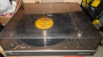Platenspeler Philips automatic 674 beschikbaar voor biedingen