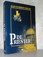 Ellen Gunderson Traylor - De priester (spannend christelijk), Boeken, Ophalen of Verzenden, Zo goed als nieuw