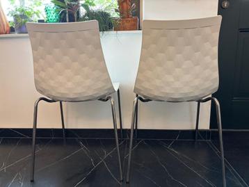 2 x Calligaris ICE - witte eetstoelen beschikbaar voor biedingen