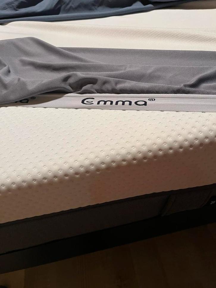 Compleet Bed 140x200: Emma Matras, Lattenbodem & Beddengoed, Huis en Inrichting, Slaapkamer | Bedden, Zo goed als nieuw, Tweepersoons
