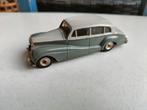 Dinky Toys 150: Rolls-Royce silver Wraith, Hobby en Vrije tijd, Modelauto's | 1:43, Ophalen of Verzenden, Zo goed als nieuw, Auto