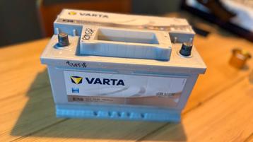 Varta Silver Dynamic E38 12V 74Ah beschikbaar voor biedingen