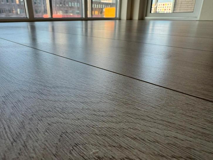 Gratis 60m2 laminaat - zelf ophalen!, Doe-het-zelf en Verbouw, Vloerdelen en Plavuizen, Laminaat, Hout, 50 tot 150 cm, 10 tot 30 cm