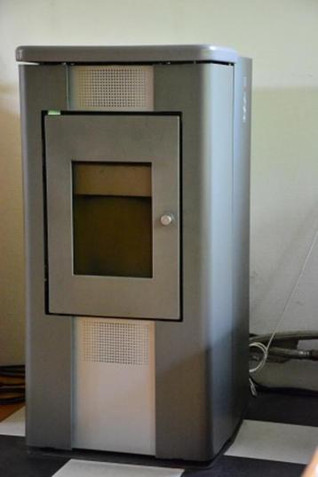 Pelletkachel Saey Kali mini CV beschikbaar voor biedingen