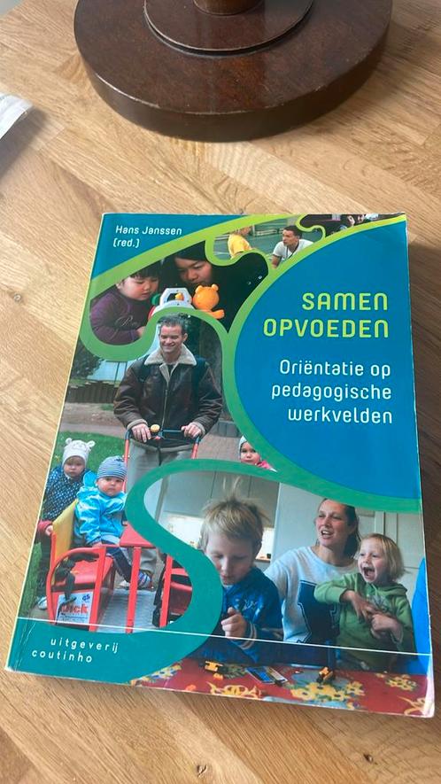 Samen opvoeden, Boeken, Wetenschap, Zo goed als nieuw, Sociale wetenschap, Verzenden