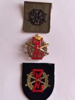 ZMV Speld NO: 10 rood met kroontje en 2x batch, Verzenden, Landmacht, Nederland, Kleding of Schoenen