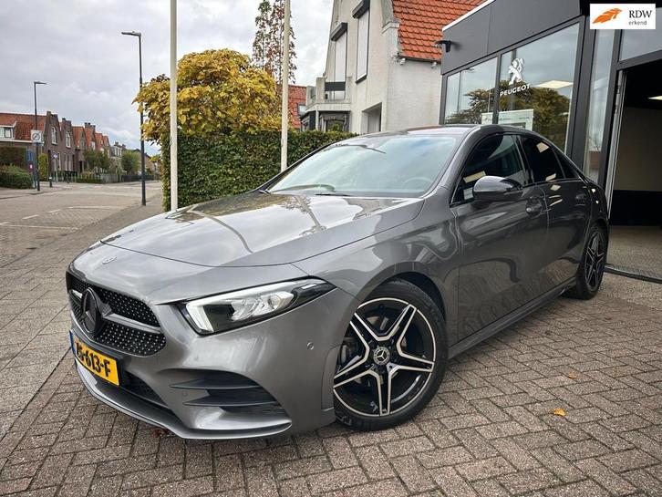 Mercedes-Benz A-klasse 200 Business Solution AMG|Automaat, Auto's, Mercedes-Benz, Bedrijf, Te koop, A-Klasse, ABS, Achteruitrijcamera