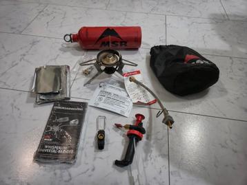 MSR WHISPERLITE UNIVERSAL BRANDER INCLUSIEF BRANDSTOFFLES  beschikbaar voor biedingen