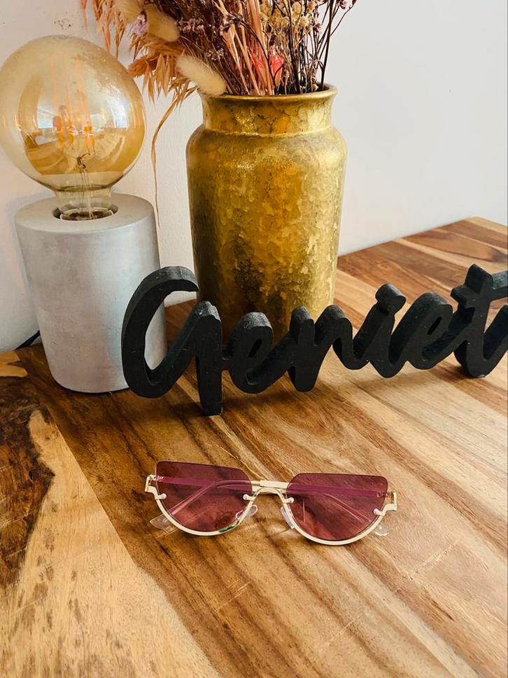 Zonnebril/ bril/ sunglasses/ festival damesbril/ brillen, Sieraden, Tassen en Uiterlijk, Zonnebrillen en Brillen | Dames, Nieuw