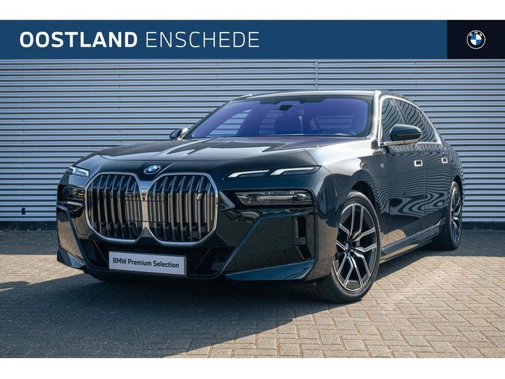 BMW i7 eDrive50 High Executive M Sport / Panoramadak Sky Lou, Auto's, BMW, Bedrijf, Te koop, i7, Adaptive Cruise Control, Alarm