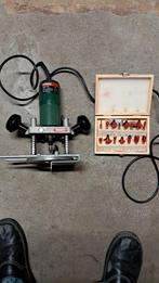 Bosch frees machine met fresen, Doe-het-zelf en Verbouw, Gereedschap | Freesmachines, Ophalen of Verzenden, Elektrisch, Bovenfrees