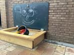 Zandbak met krijtwand, Kinderen en Baby's, Speelgoed | Buiten | Zandbakken, Ophalen, Zo goed als nieuw