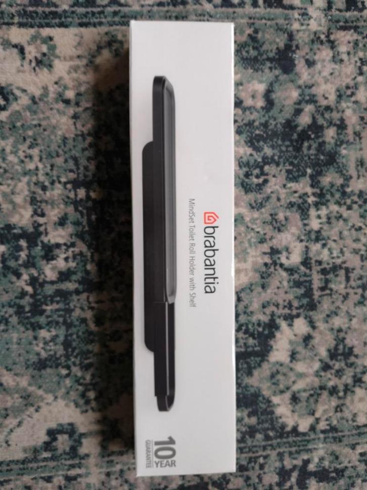 Brabantia MindSet toiletpapierhouder met plank, Huis en Inrichting, Badkamer | Badtextiel en Accessoires, Nieuw, Overige typen