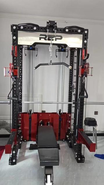 Heavy Duty Smith Machine met Weightstack 70kg per kant  beschikbaar voor biedingen