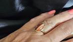 Gouden Vintage ring met edelsteen streepagaat. 2025/343., Ophalen of Verzenden, Goud, Ring, Met edelsteen