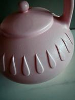 Roze gieter vorm theepot, Tuin en Terras, Ophalen of Verzenden, Gebruikt, Kunststof