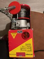 Takel met afstandsbediening - Nieuwstaat, Ophalen, Zo goed als nieuw, Elektrisch