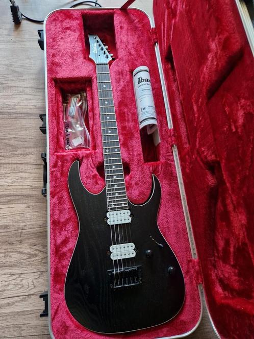 IBanez rgr652ahbf wk, Muziek en Instrumenten, Snaarinstrumenten | Gitaren | Elektrisch, Zo goed als nieuw, Solid body, Ibanez