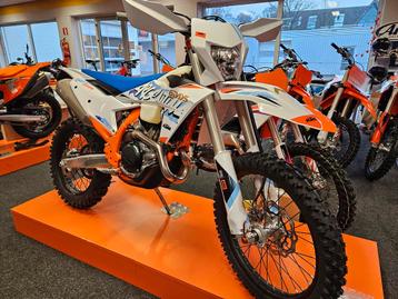 KTM 450 EXC-F SIX DAYS (bj 2024) beschikbaar voor biedingen