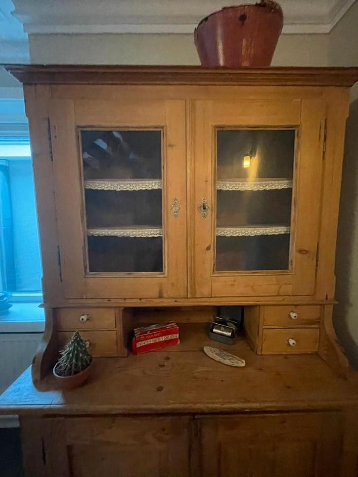 Servieskast, oud grenen, Antiek en Kunst, Curiosa en Brocante, Ophalen of Verzenden