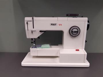 Pfaff 1214 met IDT naaimachine beschikbaar voor biedingen