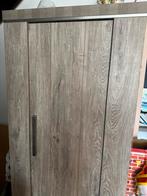 Grote Kast met Deuren en Lade gratis, Ophalen, Overige materialen, Gebruikt, 100 tot 150 cm