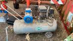 Te koop: Airpress 400-100 defect., Doe-het-zelf en Verbouw, Compressors, Ophalen, Gebruikt, 200 tot 400 liter/min, Mobiel