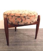Fifties teak vintage ottoman - mid century design voetenbank, Hout, Minder dan 50 cm, Gebruikt, 125 cm of meer