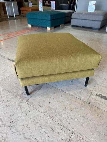 Hocker voetenbank stof geel nieuw lounge afgeprijsd beschikbaar voor biedingen