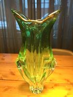 PRACHTIGE OUDE GROENE DESIGN VAAS VAN GEBLAZEN GLAS, Antiek en Kunst, Antiek | Vazen, Ophalen of Verzenden
