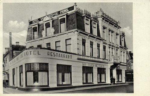 Hotel Van Ouds De Prins, Almelo - B-keus - 1941 gelopen, Verzamelen, Ansichtkaarten | Nederland, Gelopen, Overijssel, 1940 tot 1960