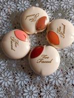 Too Faced "Peach my Cheeks" blushes. Makep, kleding, tassen, Make-up, Ophalen of Verzenden, Zo goed als nieuw, Wangen