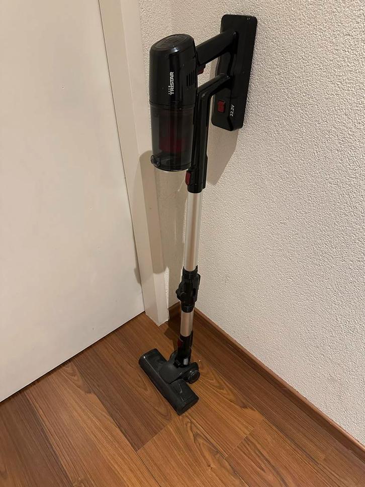 Tristar Snoerloze Stofzuiger, Witgoed en Apparatuur, Stofzuigers, Gebruikt, Stofzuiger, Minder dan 1200 watt, Reservoir, Ophalen of Verzenden