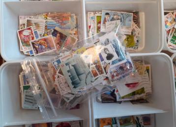 Postzegels wereld - zakje beschikbaar voor biedingen