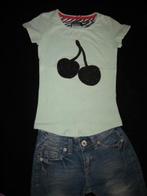 Super leuk groen stretch shirtje van FLO met kersen maat 116, Kinderen en Baby's, Kinderkleding | Maat 116, Zo goed als nieuw
