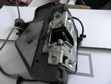 binneslot L achterportier Mercedes 211 bj 2003 beschikbaar voor biedingen