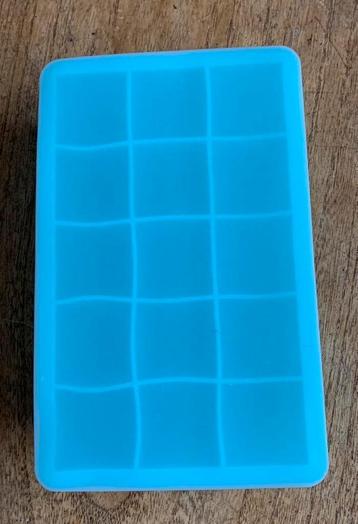 Premium Silecone ijsblokjes vorm voor 15 klontjes beschikbaar voor biedingen