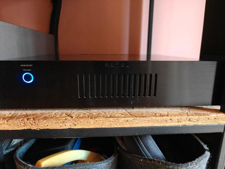 Rotel RKB-8100 CI versterker te koop, Audio, Tv en Foto, Versterkers en Receivers, Zo goed als nieuw, Overige systemen, 60 tot 120 watt