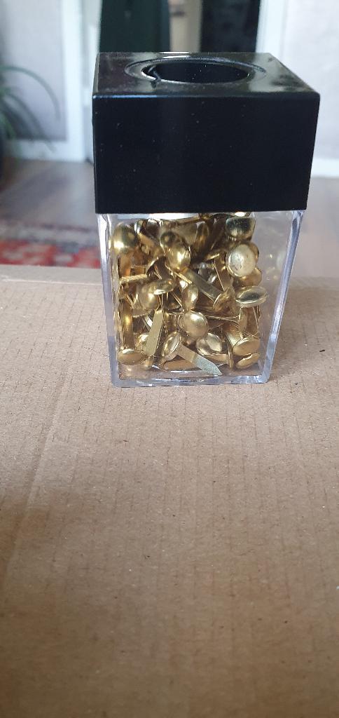 punaises + splitpennen, Diversen, Bureau-accessoires, Zo goed als nieuw, Ophalen of Verzenden