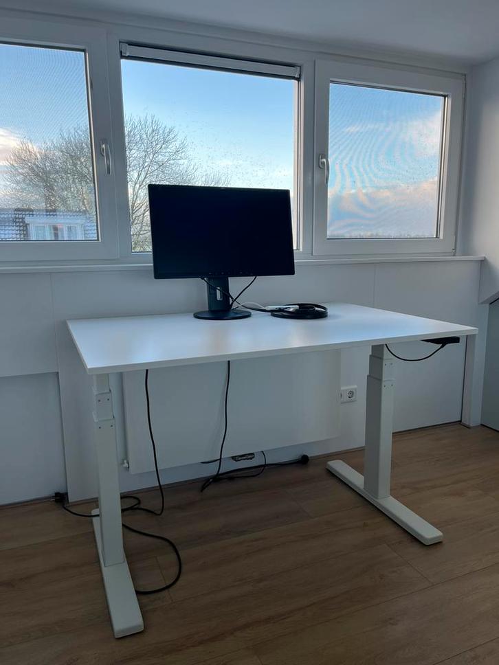 Sta- zit bureau Ahrend, Huis en Inrichting, Bureaus, Zo goed als nieuw, In hoogte verstelbaar, Ophalen