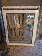 kunststof draaikiepraam, Doe-het-zelf en Verbouw, Kozijnen en Schuifpuien, Kunststof, Gebruikt, Raamkozijn, Inclusief glas