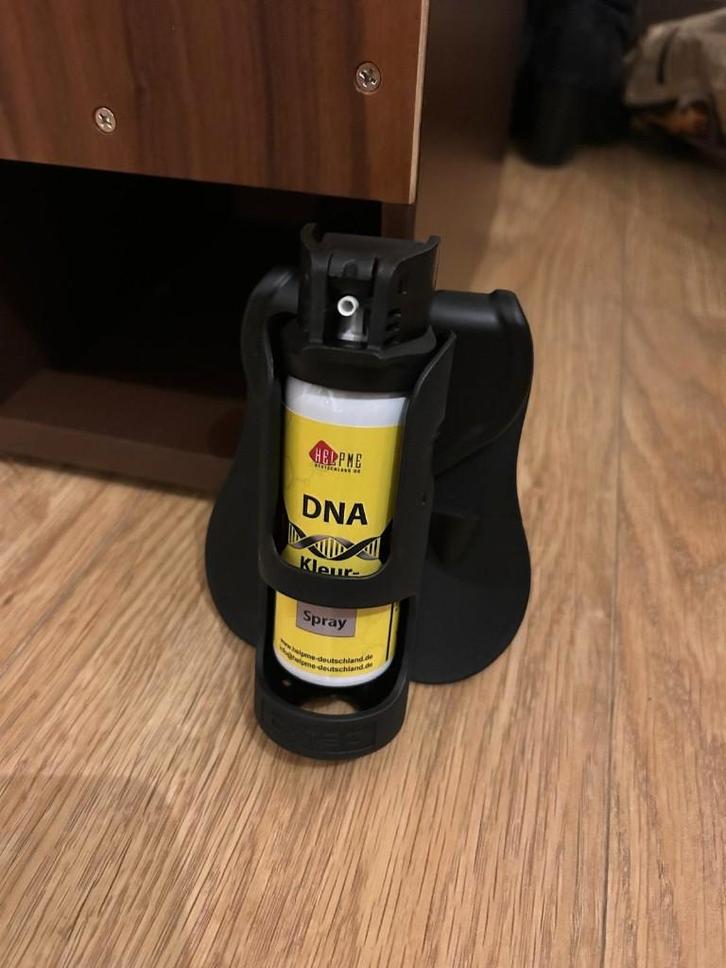 Vezetspray, 100% legaal alternatief pepperspray met holster, Verzamelen, Militaria | Algemeen, Landmacht, Overige typen, Nederland