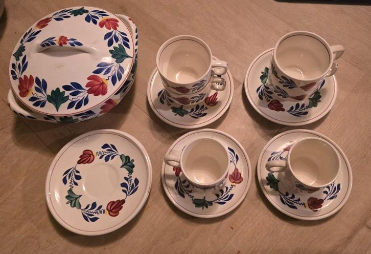 Boerenbont service, Huis en Inrichting, Keuken | Servies, Zo goed als nieuw, Overige typen, Boerenbont, Aardewerk, Ophalen of Verzenden