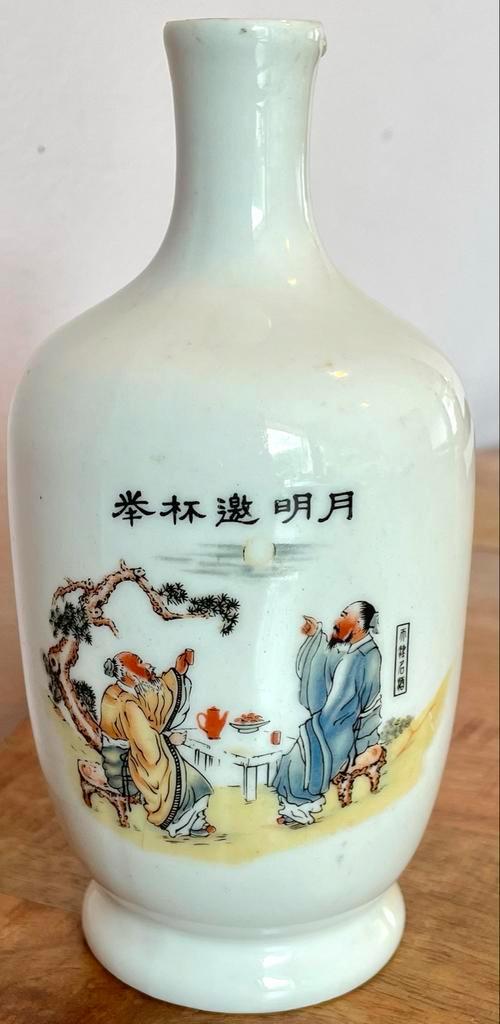 Chinees Porseleinen Flesje met Voorstelling, Antiek en Kunst, Antiek | Porselein, Ophalen of Verzenden
