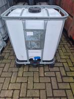 300 ltr ibc's  opslag tanks 300 ltr met kraan., Tuin en Terras, 150 liter of meer, Ophalen, Gebruikt, Met kraantje