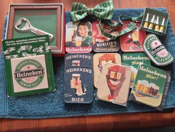 Lot van Heineken verzameling onderzetters-openers-spel. beschikbaar voor biedingen