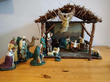 Vintage Kerststal jaren 30 met Gipsbeelden beschikbaar voor biedingen